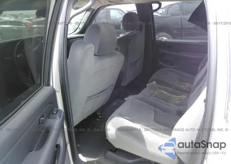 2005 GMC New Sierra C1500 z USA, uszkodzony, nr VIN 2GTEC13T751340444